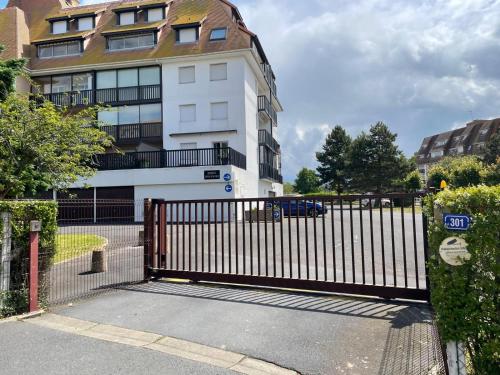 Super Deauville appartement 2 pièces cosy proche plage plein sud Super Deauville appartement 2 pièces cosy proche plage plein sud