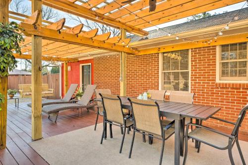 Dreamy Acworth Home with Resort-Style Amenities! in Acworth, USA