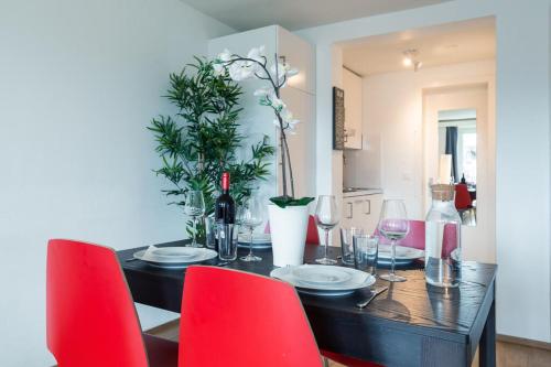 One-Bedroom Apartment C