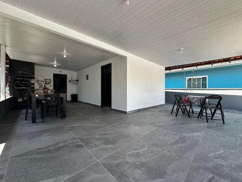 BS01- Casa com Piscina Aquecida e Churrasqueira in Balneário Barra do Sul