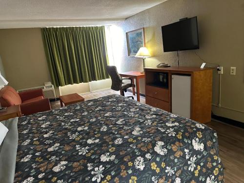 Rodeway Inn Stone Mountain - image 12
