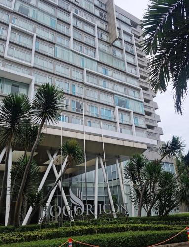 Vue extérieure, Studio de 27&nbsp;m² en Appartement avec 1&nbsp;salle(s) de bains privée(s) à Tanah Sereal (Dejati Condotel Studio - Bogor Icon) in Tanah Sereal