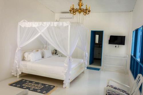 Triple Room with Lake View room in The Tranquilite'