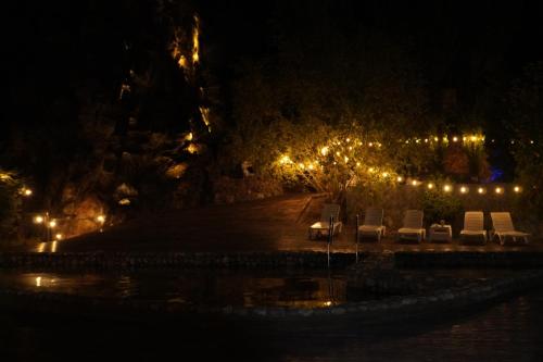 Mountain View Hot Spring Resort in Tash-Tyube