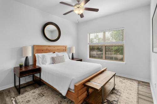 Dripping Springs Silver Creek Condos Holmes A in Dripping Springs, USA