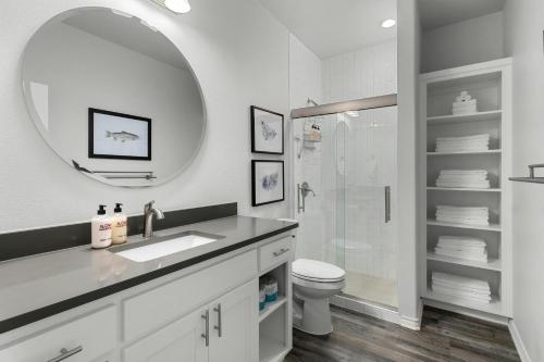 Dripping Springs Silver Creek Condos Holmes A in Dripping Springs, USA