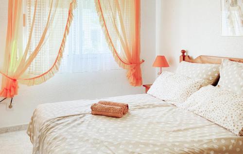 Holiday home C/Cerez - image 11