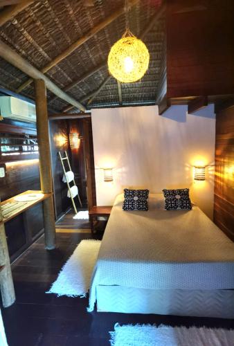 Double Room with Park View image 5