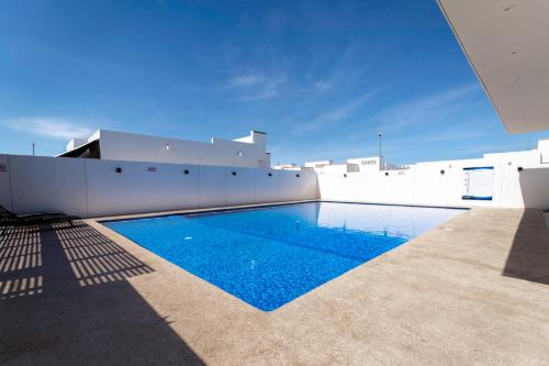 Swimming pool, Casa Isla Tortuga in El Centenario