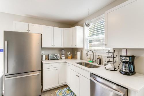 Pet-Friendly South Knoxville Home with Yard in Knoxville, USA