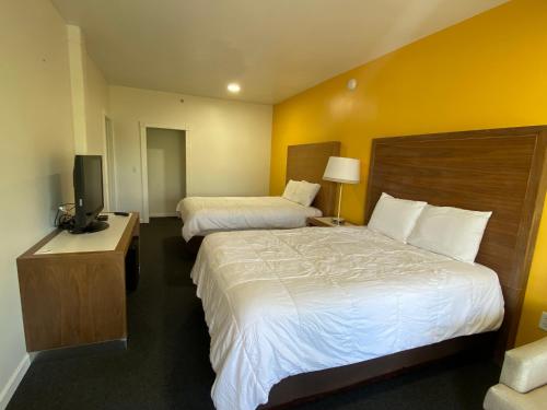 Winnisquam Lake Inn Winnisquam Lake Inn