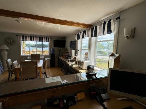 Winnisquam Lake Inn Winnisquam Lake Inn