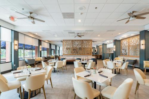 Holiday Inn Binghamton-Downtown Hawley Street by IHG in Binghamton, USA