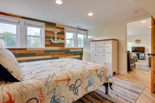Riverfront Getaway 4 Mi to Downtown Bay City! in Bay City, USA