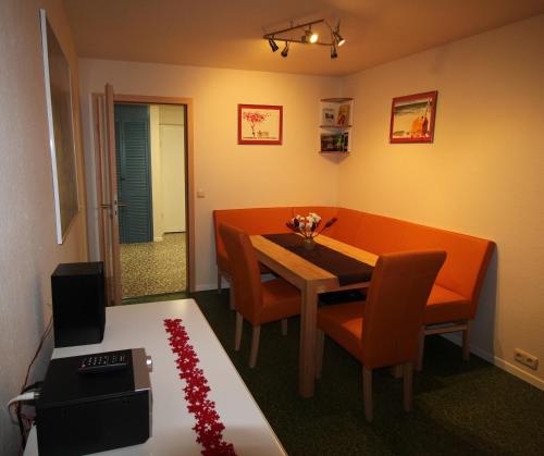 Modern Apartment  image 6