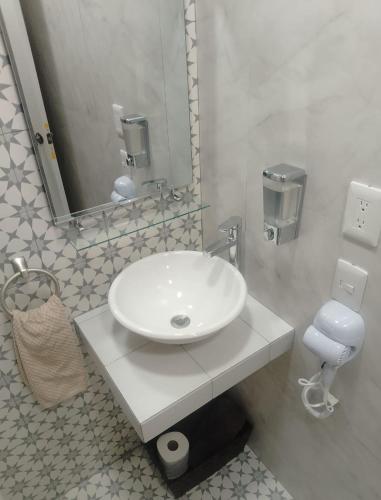 Casa Nance Alojamientos COBA Mercado 28 Smart TV y ADO Centro, Канкун (фото 7)