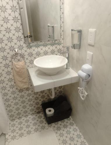 Casa Nance Alojamientos COBA Mercado 28 Smart TV y ADO Centro, Канкун (фото 10)