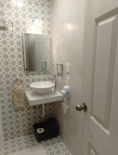 Casa Nance Alojamientos COBA Mercado 28 Smart TV y ADO Centro, Канкун (фото 11)