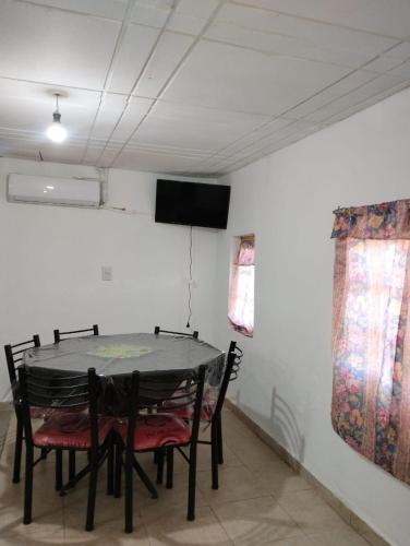 Three-Bedroom House image 5