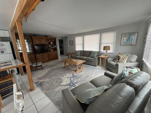 Nicely Renovated First Floor Duplex On The Ocean Side In Brant Beach, Nicely Renovated First Floor Duplex On The Ocean Side In Brant Beach,