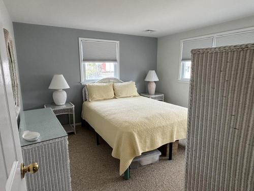 Nicely Renovated First Floor Duplex On The Ocean Side In Brant Beach, in Brant Beach, USA