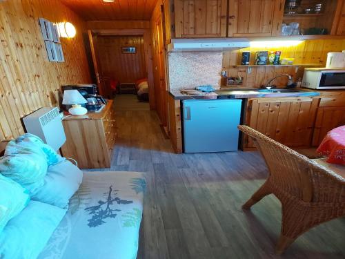 virtuve, Chalet with Garden in Lotharingen in Saint-Maurice-sur-Moselle