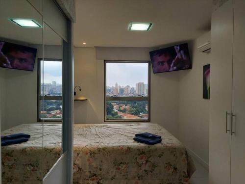Apartamento Residencial Maxhaus Brooklin 2Bedrooms, 2 Full Baths, varanda e vaga, São Paulo