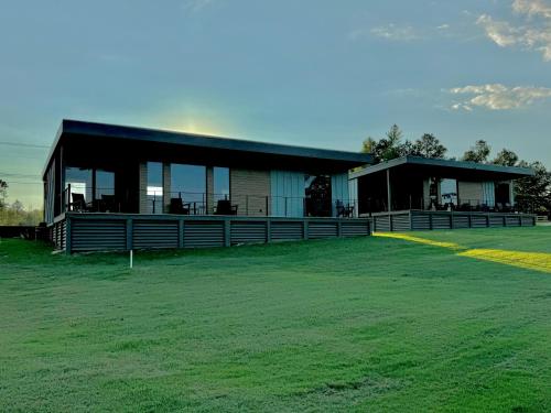 The Porches at Ole Brook in บรูคเฮฟเวน