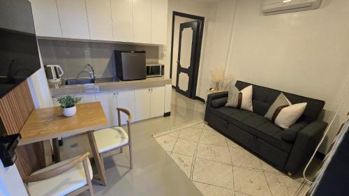 Flat 35, Unit D