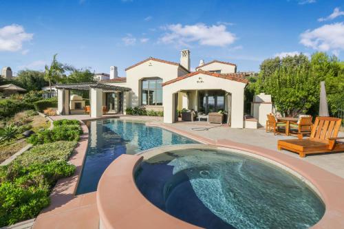 # Marbella Lane - Lavish 4BR Coastal Paradise in Newport Beach, USA