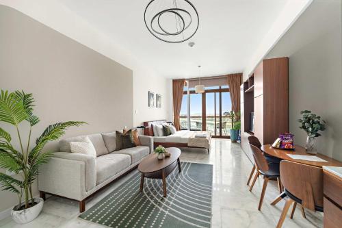 Silkhaus Vacation Homes Ocean View in Palm Views Holiday Vibes, Dubai