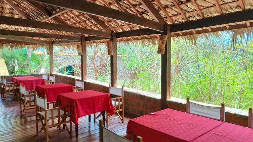 Restaurant, Suarez Hotel in Diego Suarez