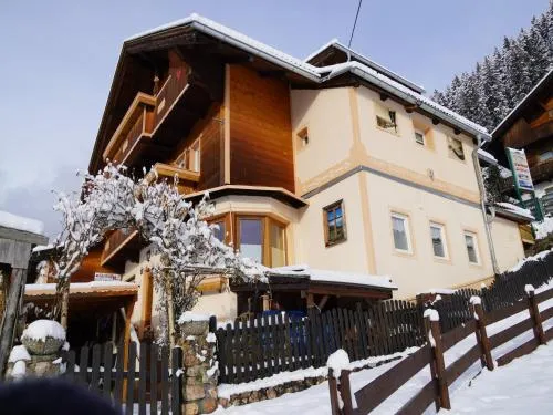 Apartment in Hippach with Mountain Views in Hippach, Österreich