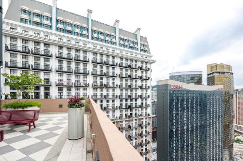 Mossaz Suites by Mykey Global in One Utama / Damansara