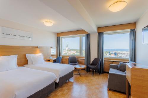 2 twin beds