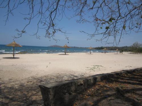 playa, White Sands Retreat in Nkhata Bay