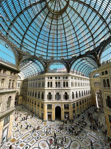 Caruso Place Luxury Rooms & Suites, Naples