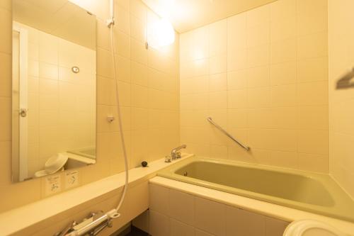 Triple Room image 10