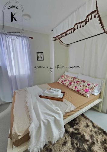 Vintage charm meets modern relaxation near Araneta, Manila