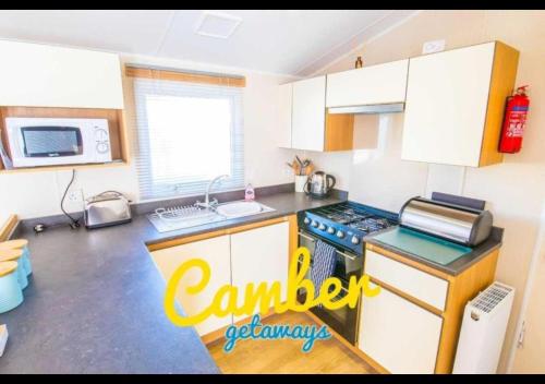 SP90 - Camber Sands Holiday Park - Dog Friendly 4