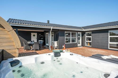 Zunanjost, Charming Holiday Home Near The North Sea, With Outdoor Sauna And Outdoor Spa in Ringkobing