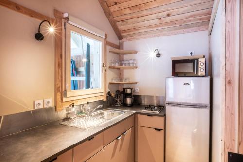 Huttopia Bourg St Maurice - image 2
