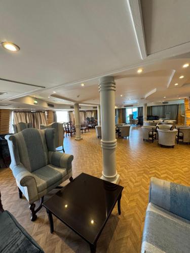 Orient Tower Prestige Nile Cruise-Every Monday from Luxor for 04 & 07 Nights - Every Friday From Aswan for 03 Nights - image 5