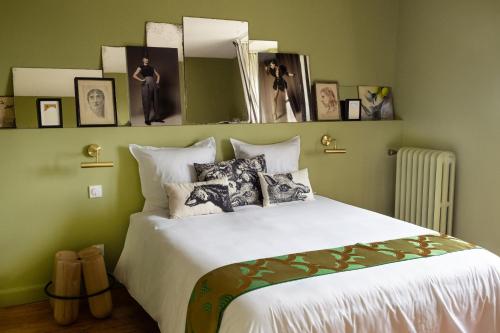 Au Petit Thouars Room Type - King Room with Garden View