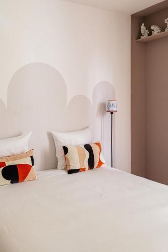 Au Petit Thouars Room Type - Deluxe Double Room