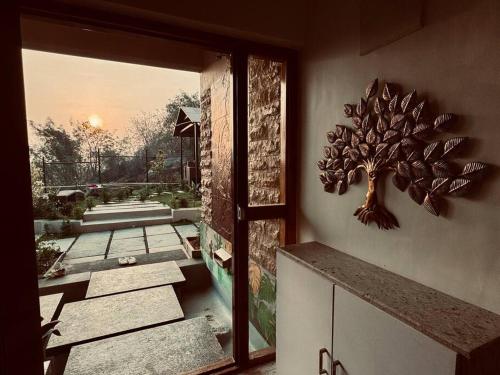 Sunny Side Up Farmstay in Sikkarimedu