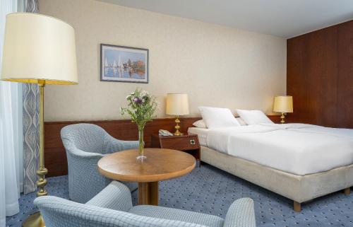 Maritim Hotel Köln - image 13