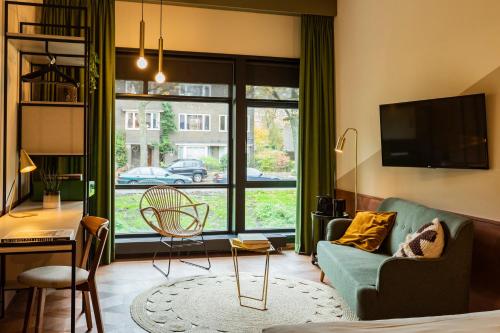 Hotel V Fizeaustraat - image 2