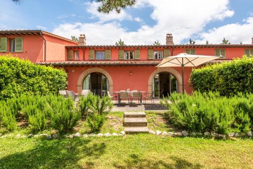  Superb two-storey Villa Limone Apartment - Resort Cignella in Osteria Delle Noci