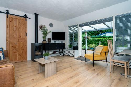 Facilities, Landhuisje 31 'De Akkersteen' Bospark IJsselheide Zwolle Hattemerbroek in Hattemerbroek